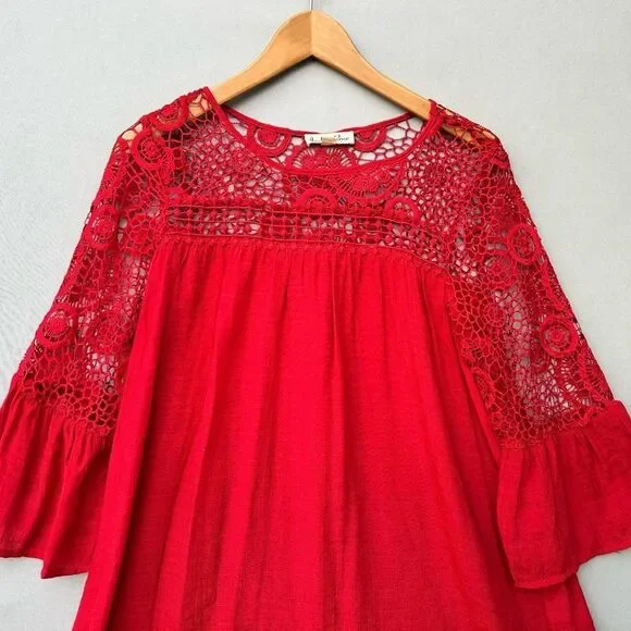 🎉5 for $45🎉 Indigo rose red top blouse shirt size M lace - Picture 3 of 9